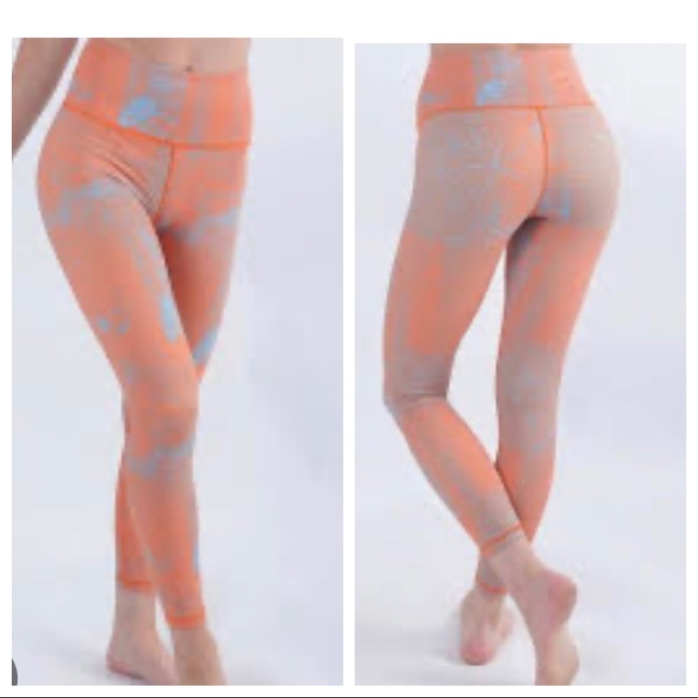 Zyia Active Orange Weave Light and tight